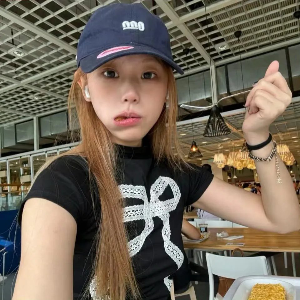 不可思议的融化人 海报